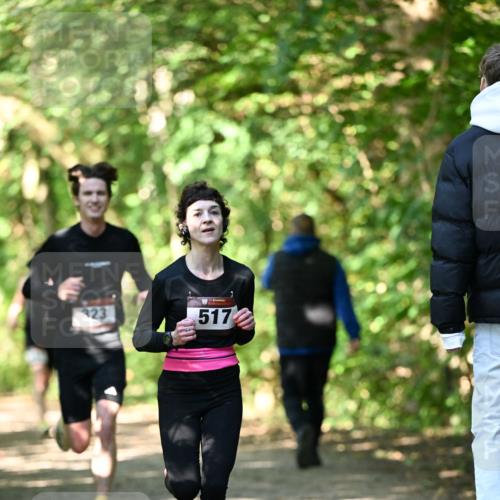 06.10.2024 - Bramfelder Halbmarathon 2024 Dr. Thomas Lammeyer http://msf.ph/oto/7340541 06.10.2024 10:44:19 Laufen 323, 517 meine-sportfotos.de