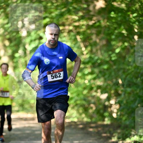 06.10.2024 - Bramfelder Halbmarathon 2024 Dr. Thomas Lammeyer http://msf.ph/oto/7340634 06.10.2024 10:45:16 Laufen 562 meine-sportfotos.de