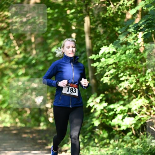 06.10.2024 - Bramfelder Halbmarathon 2024 Dr. Thomas Lammeyer http://msf.ph/oto/7340673 06.10.2024 10:45:50 Laufen 193 meine-sportfotos.de