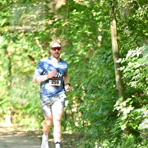 06.10.2024 - Bramfelder Halbmarathon 2024 Dr. Thomas Lammeyer http://msf.ph/oto/7340854 06.10.2024 10:46:37 Laufen 259 meine-sportfotos.de