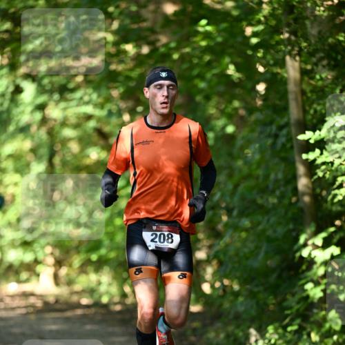 06.10.2024 - Bramfelder Halbmarathon 2024 Dr. Thomas Lammeyer http://msf.ph/oto/7340943 06.10.2024 10:47:06 Laufen 49, 208 meine-sportfotos.de