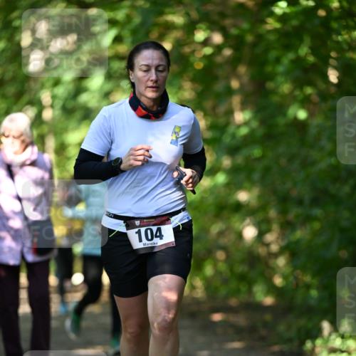 06.10.2024 - Bramfelder Halbmarathon 2024 Dr. Thomas Lammeyer http://msf.ph/oto/7341010 06.10.2024 10:47:26 Laufen 104 meine-sportfotos.de