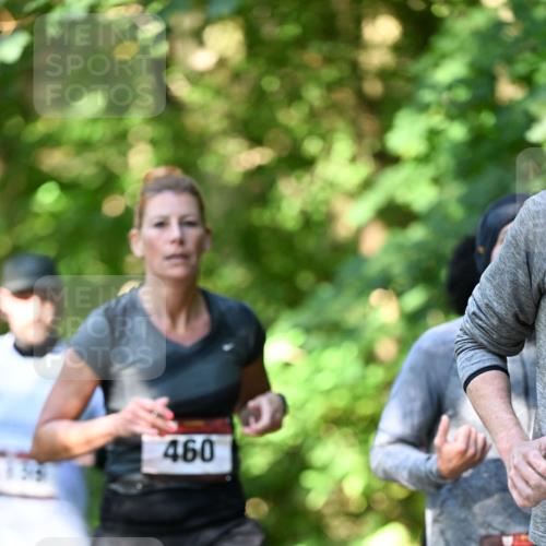 06.10.2024 - Bramfelder Halbmarathon 2024 Dr. Thomas Lammeyer http://msf.ph/oto/7341047 06.10.2024 10:47:36 Laufen 460, 13 meine-sportfotos.de