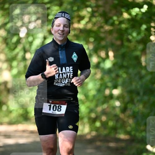 06.10.2024 - Bramfelder Halbmarathon 2024 Dr. Thomas Lammeyer http://msf.ph/oto/7341438 06.10.2024 10:49:30 Laufen 108, 57 meine-sportfotos.de
