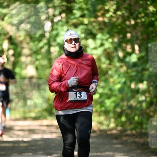 06.10.2024 - Bramfelder Halbmarathon 2024 Dr. Thomas Lammeyer http://msf.ph/oto/7341489 06.10.2024 10:49:45 Laufen 13 meine-sportfotos.de