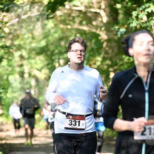 06.10.2024 - Bramfelder Halbmarathon 2024 Dr. Thomas Lammeyer http://msf.ph/oto/7341790 06.10.2024 10:51:07 Laufen 331, 22, 21 meine-sportfotos.de