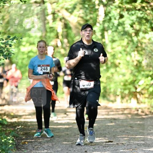 06.10.2024 - Bramfelder Halbmarathon 2024 Dr. Thomas Lammeyer http://msf.ph/oto/7342024 06.10.2024 10:52:15 Laufen 248, 540 meine-sportfotos.de