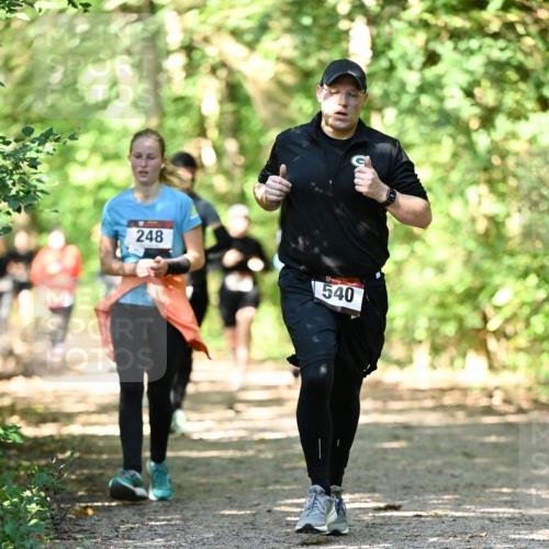 06.10.2024 - Bramfelder Halbmarathon 2024 Dr. Thomas Lammeyer http://msf.ph/oto/7342027 06.10.2024 10:52:15 Laufen 248, 540 meine-sportfotos.de