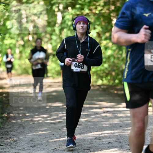 06.10.2024 - Bramfelder Halbmarathon 2024 Dr. Thomas Lammeyer http://msf.ph/oto/7342257 06.10.2024 10:52:51 Laufen 468, 221 meine-sportfotos.de