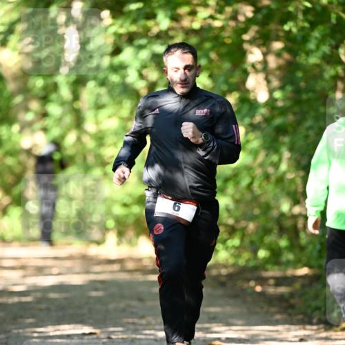 06.10.2024 - Bramfelder Halbmarathon 2024 Dr. Thomas Lammeyer http://msf.ph/oto/7342319 06.10.2024 10:52:58 Laufen 6 meine-sportfotos.de