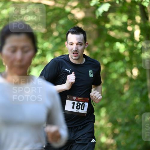 06.10.2024 - Bramfelder Halbmarathon 2024 Dr. Thomas Lammeyer http://msf.ph/oto/7342412 06.10.2024 10:53:14 Laufen 33, 180 meine-sportfotos.de