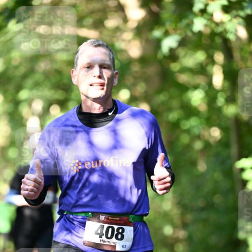 06.10.2024 - Bramfelder Halbmarathon 2024 Dr. Thomas Lammeyer http://msf.ph/oto/7342494 06.10.2024 10:53:24 Laufen 33, 408, 63 meine-sportfotos.de
