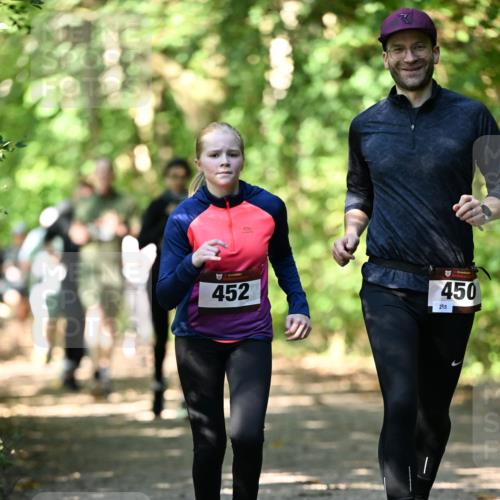 06.10.2024 - Bramfelder Halbmarathon 2024 Dr. Thomas Lammeyer http://msf.ph/oto/7342651 06.10.2024 10:53:44 Laufen 452, 450, 215 meine-sportfotos.de