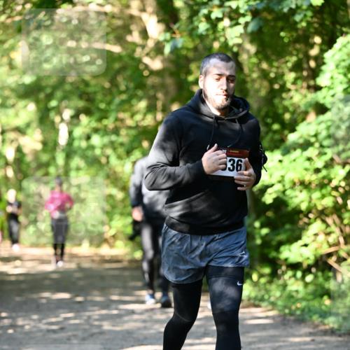 06.10.2024 - Bramfelder Halbmarathon 2024 Dr. Thomas Lammeyer http://msf.ph/oto/7343113 06.10.2024 10:54:30 Laufen 36 meine-sportfotos.de