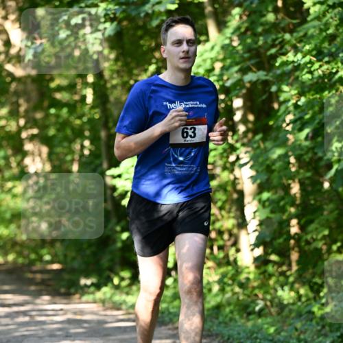 06.10.2024 - Bramfelder Halbmarathon 2024 Dr. Thomas Lammeyer http://msf.ph/oto/7343280 06.10.2024 10:55:23 Laufen 20, 63 meine-sportfotos.de