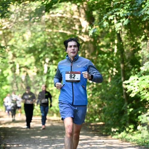 06.10.2024 - Bramfelder Halbmarathon 2024 Dr. Thomas Lammeyer http://msf.ph/oto/7343323 06.10.2024 10:55:46 Laufen 82 meine-sportfotos.de