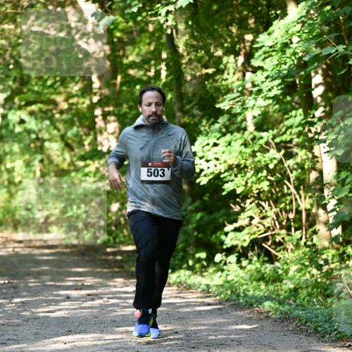 06.10.2024 - Bramfelder Halbmarathon 2024 Dr. Thomas Lammeyer http://msf.ph/oto/7343599 06.10.2024 10:57:40 Laufen 503 meine-sportfotos.de