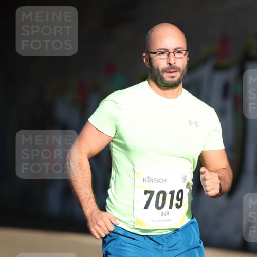 06.10.2024 - 19. swb-Marathon Bremen Michael Strokosch http://msf.ph/oto/7344015 06.10.2024 10:10:49 Laufen 7019, 19 meine-sportfotos.de