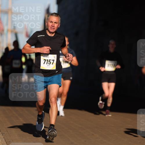 06.10.2024 - 19. swb-Marathon Bremen Michael Strokosch http://msf.ph/oto/7344065 06.10.2024 10:11:07 Laufen 7157, 3772 meine-sportfotos.de