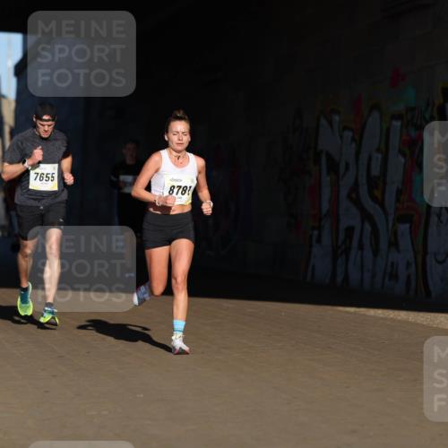 06.10.2024 - 19. swb-Marathon Bremen Michael Strokosch http://msf.ph/oto/7344084 06.10.2024 10:11:17 Laufen 7655, 878 meine-sportfotos.de