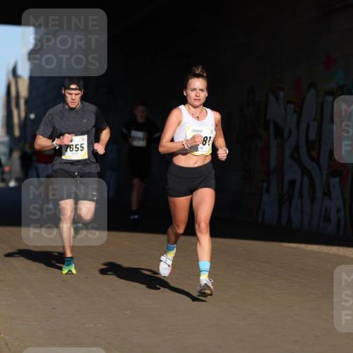 06.10.2024 - 19. swb-Marathon Bremen Michael Strokosch http://msf.ph/oto/7344088 06.10.2024 10:11:18 Laufen 7655, 8 meine-sportfotos.de