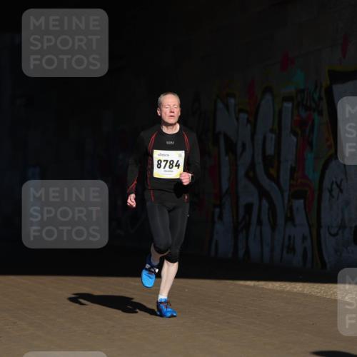 06.10.2024 - 19. swb-Marathon Bremen Michael Strokosch http://msf.ph/oto/7344191 06.10.2024 10:11:49 Laufen 8784 meine-sportfotos.de