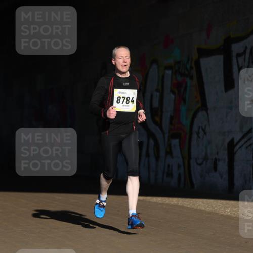 06.10.2024 - 19. swb-Marathon Bremen Michael Strokosch http://msf.ph/oto/7344194 06.10.2024 10:11:49 Laufen 8784 meine-sportfotos.de