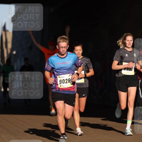 06.10.2024 - 19. swb-Marathon Bremen Michael Strokosch http://msf.ph/oto/7344213 06.10.2024 10:11:58 Laufen 19, 2024, 8280, 9026, 6992, 7640, 87 meine-sportfotos.de