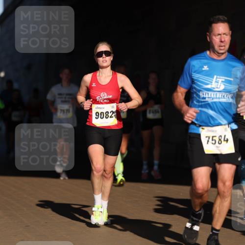 06.10.2024 - 19. swb-Marathon Bremen Michael Strokosch http://msf.ph/oto/7344294 06.10.2024 10:12:15 Laufen 7571, 9082, 7454, 7584, 08180 meine-sportfotos.de
