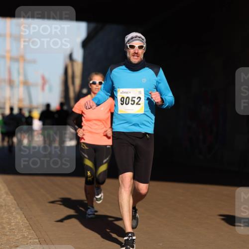 06.10.2024 - 19. swb-Marathon Bremen Michael Strokosch http://msf.ph/oto/7344325 06.10.2024 10:12:24 Laufen 9052, 5 meine-sportfotos.de