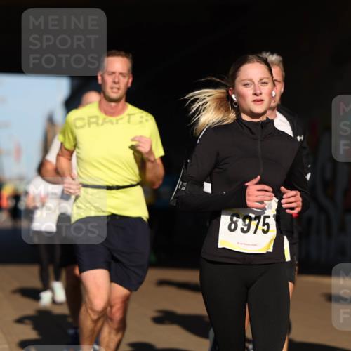 06.10.2024 - 19. swb-Marathon Bremen Michael Strokosch http://msf.ph/oto/7344423 06.10.2024 10:12:56 Laufen 8975 meine-sportfotos.de