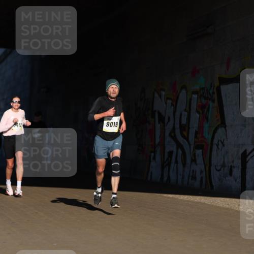 06.10.2024 - 19. swb-Marathon Bremen Michael Strokosch http://msf.ph/oto/7344453 06.10.2024 10:13:05 Laufen 8412, 9019 meine-sportfotos.de