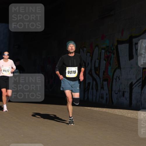 06.10.2024 - 19. swb-Marathon Bremen Michael Strokosch http://msf.ph/oto/7344457 06.10.2024 10:13:06 Laufen 8412, 8276, 9019 meine-sportfotos.de