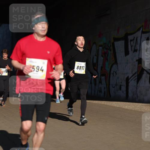 06.10.2024 - 19. swb-Marathon Bremen Michael Strokosch http://msf.ph/oto/7344709 06.10.2024 10:14:10 Laufen 9061, 594, 8817 meine-sportfotos.de