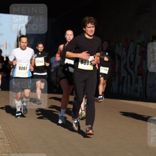 06.10.2024 - 19. swb-Marathon Bremen Michael Strokosch http://msf.ph/oto/7344713 06.10.2024 10:14:13 Laufen 1, 9061, 7045, 9085, 7576 meine-sportfotos.de