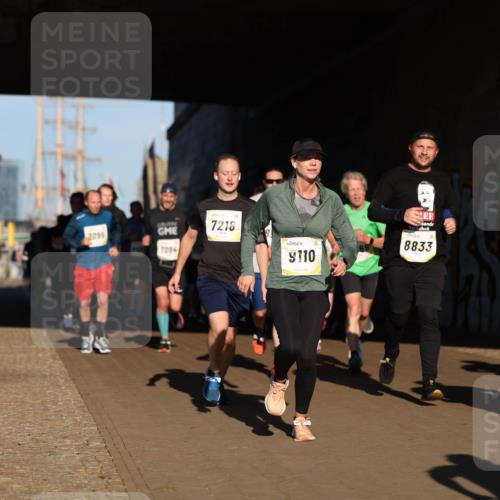 06.10.2024 - 19. swb-Marathon Bremen Michael Strokosch http://msf.ph/oto/7344876 06.10.2024 10:14:57 Laufen 2095, 7094, 7218, 9710, 8833, 8901 meine-sportfotos.de