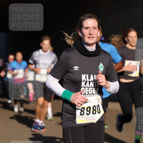 06.10.2024 - 19. swb-Marathon Bremen Michael Strokosch http://msf.ph/oto/7344922 06.10.2024 10:15:10 Laufen 8980 meine-sportfotos.de
