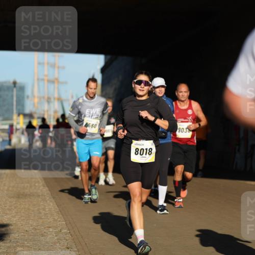 06.10.2024 - 19. swb-Marathon Bremen Michael Strokosch http://msf.ph/oto/7344986 06.10.2024 10:15:26 Laufen 4560, 8018, 9038, 8 meine-sportfotos.de
