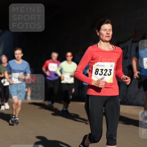 06.10.2024 - 19. swb-Marathon Bremen Michael Strokosch http://msf.ph/oto/7345017 06.10.2024 10:15:35 Laufen 8323, 7290 meine-sportfotos.de