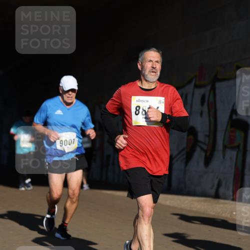 06.10.2024 - 19. swb-Marathon Bremen Michael Strokosch http://msf.ph/oto/7345109 06.10.2024 10:16:00 Laufen 9001, 88, 40 meine-sportfotos.de