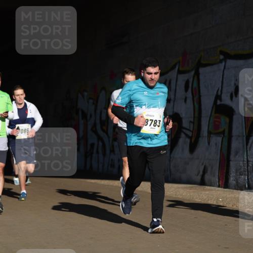 06.10.2024 - 19. swb-Marathon Bremen Michael Strokosch http://msf.ph/oto/7345127 06.10.2024 10:16:03 Laufen 4783, 7714, 086, 8783, 3066 meine-sportfotos.de