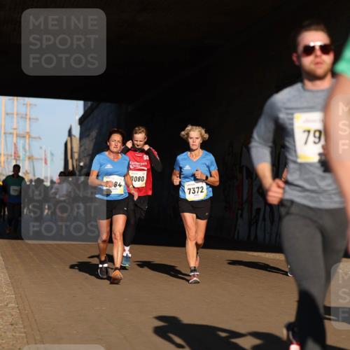 06.10.2024 - 19. swb-Marathon Bremen Michael Strokosch http://msf.ph/oto/7345146 06.10.2024 10:16:10 Laufen 84, 9080, 7372, 79 meine-sportfotos.de