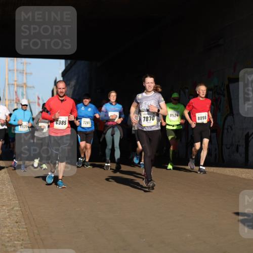 06.10.2024 - 19. swb-Marathon Bremen Michael Strokosch http://msf.ph/oto/7345193 06.10.2024 10:16:22 Laufen 754, 6985, 7261, 8520, 8524, 7870, 8898 meine-sportfotos.de