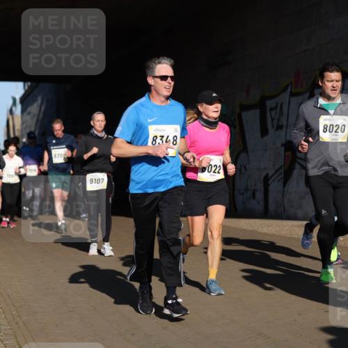 06.10.2024 - 19. swb-Marathon Bremen Michael Strokosch http://msf.ph/oto/7345851 06.10.2024 10:18:41 Laufen 8643, 7997, 830, 9107, 8348, 022, 8020 meine-sportfotos.de