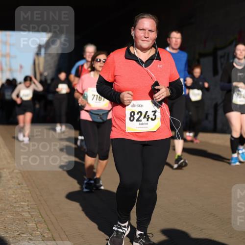 06.10.2024 - 19. swb-Marathon Bremen Michael Strokosch http://msf.ph/oto/7347137 06.10.2024 10:23:10 Laufen 716, 8243 meine-sportfotos.de