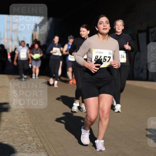 06.10.2024 - 19. swb-Marathon Bremen Michael Strokosch http://msf.ph/oto/7347159 06.10.2024 10:23:15 Laufen 04, 8457 meine-sportfotos.de