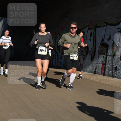 06.10.2024 - 19. swb-Marathon Bremen Michael Strokosch http://msf.ph/oto/7347628 06.10.2024 10:25:54 Laufen 7743, 9046, 47 meine-sportfotos.de