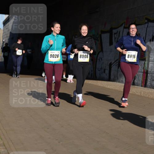 06.10.2024 - 19. swb-Marathon Bremen Michael Strokosch http://msf.ph/oto/7347725 06.10.2024 10:26:18 Laufen 751, 9028, 8908, 8815 meine-sportfotos.de