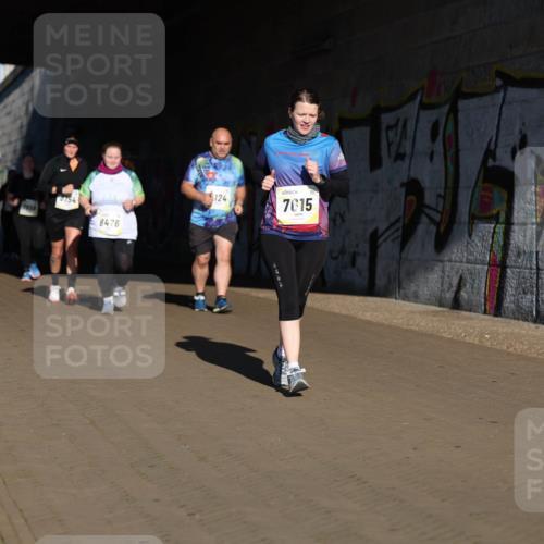 06.10.2024 - 19. swb-Marathon Bremen Michael Strokosch http://msf.ph/oto/7347839 06.10.2024 10:27:02 Laufen 8754, 8476, 2024, 124, 7615 meine-sportfotos.de