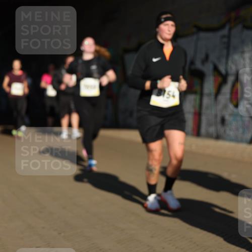 06.10.2024 - 19. swb-Marathon Bremen Michael Strokosch http://msf.ph/oto/7347888 06.10.2024 10:27:07 Laufen 8154 meine-sportfotos.de